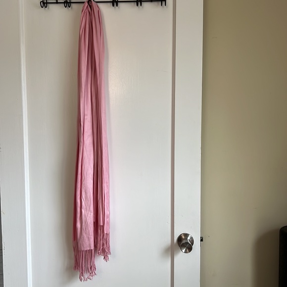 New Directions Viscose Shawl Wrap Scarf - Picture 2 of 2